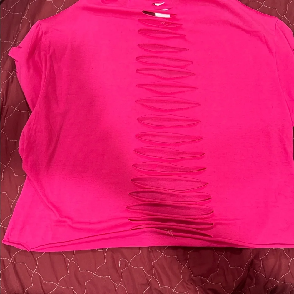 Zumba Fitness Yellow and Black Peanuts T-Shirt
35 - Picture 2 of 4